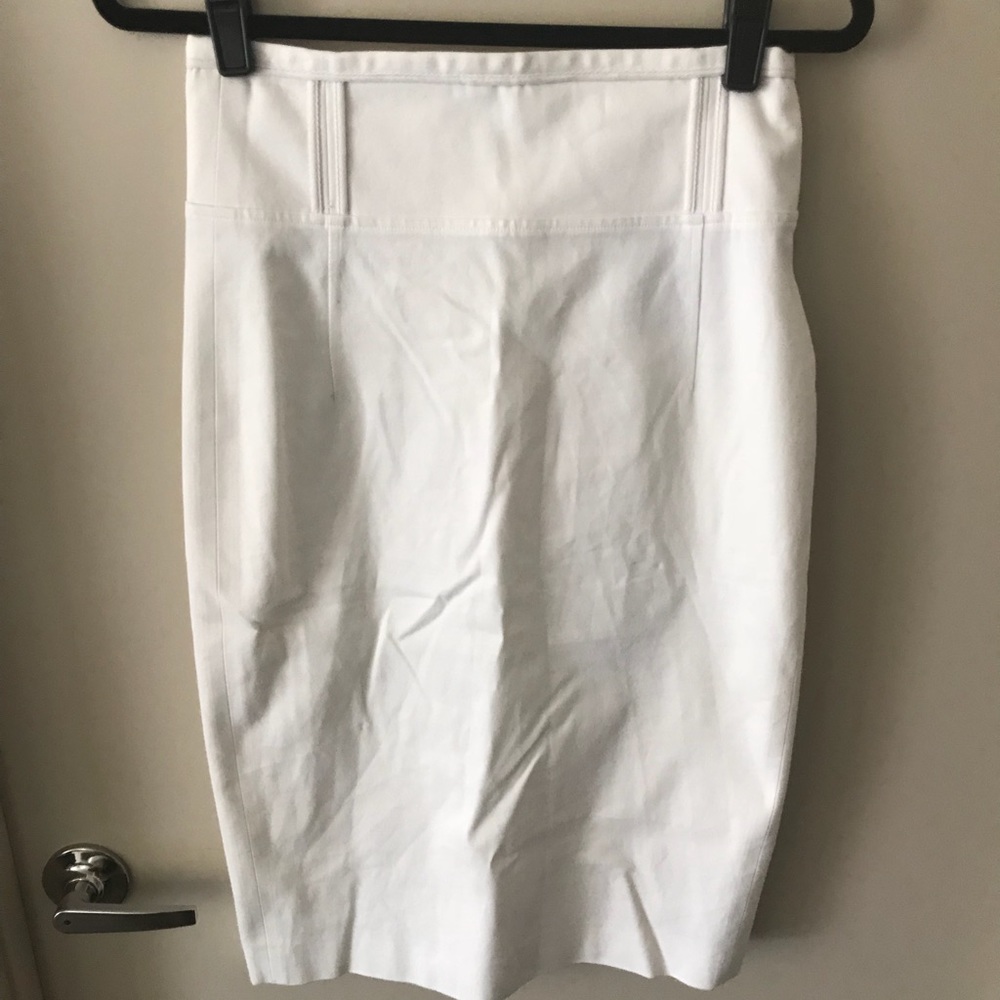BURBERRY White Cotton Blend Pencil Skirt Size 8/6